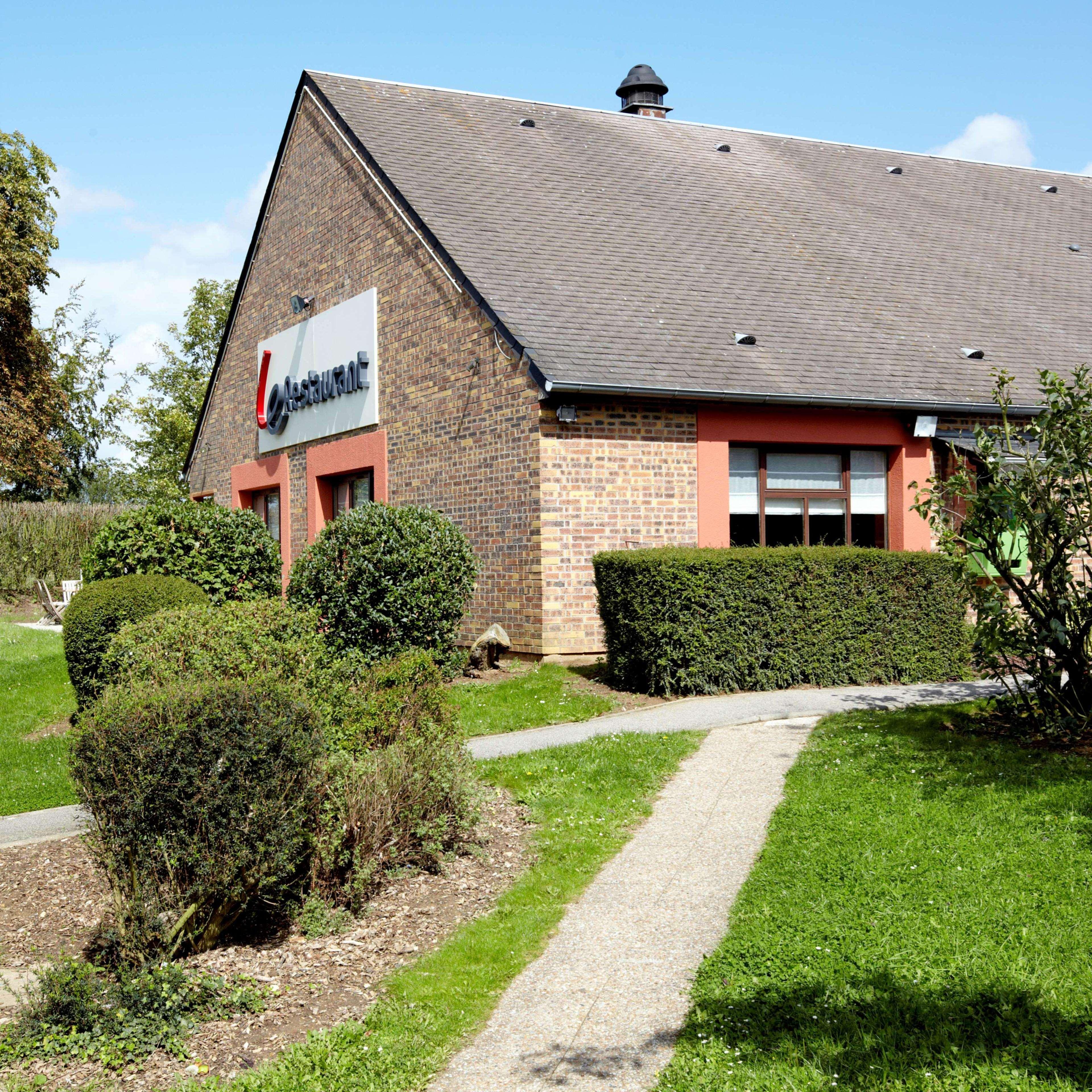 Campanile Rouen Nord - Mont-Saint-Aignan Hotel Exterior foto